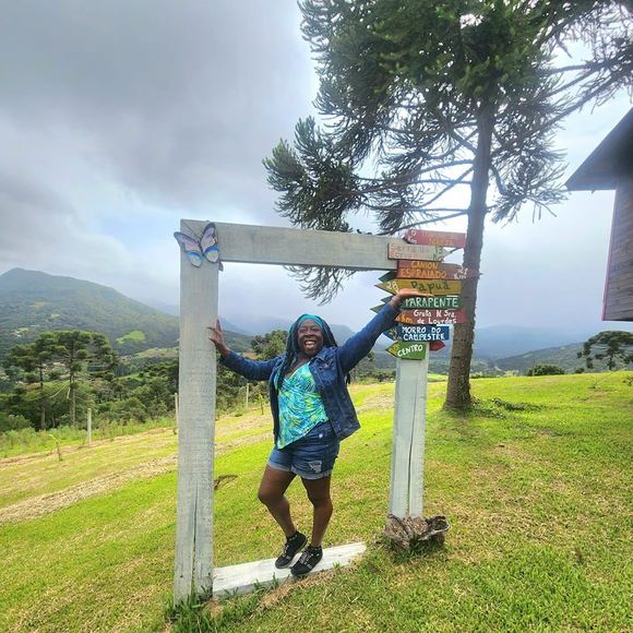 Meet your Posher, Clarissa - Picture 1 of 1